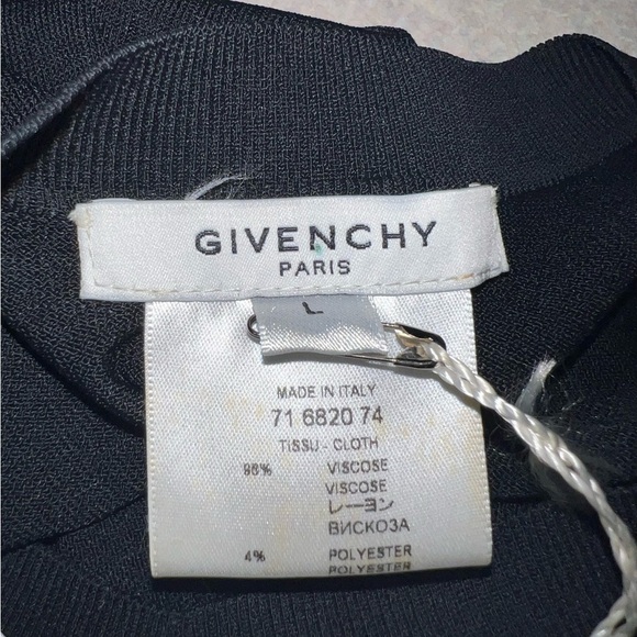 Givenchy NWT sweater top. - Picture 8 of 9